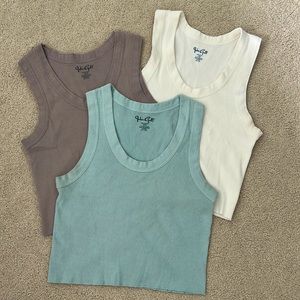 Brandy Melville / JOHN GALT - Three Connor Tank Tops